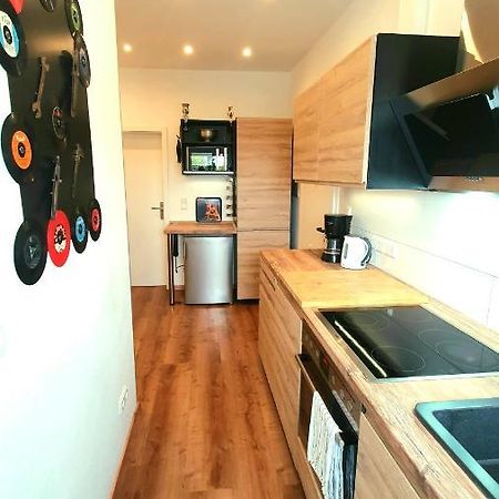 Frankes City Sleep Apartment, 6 Einzelbetten Фельберт Экстерьер фото