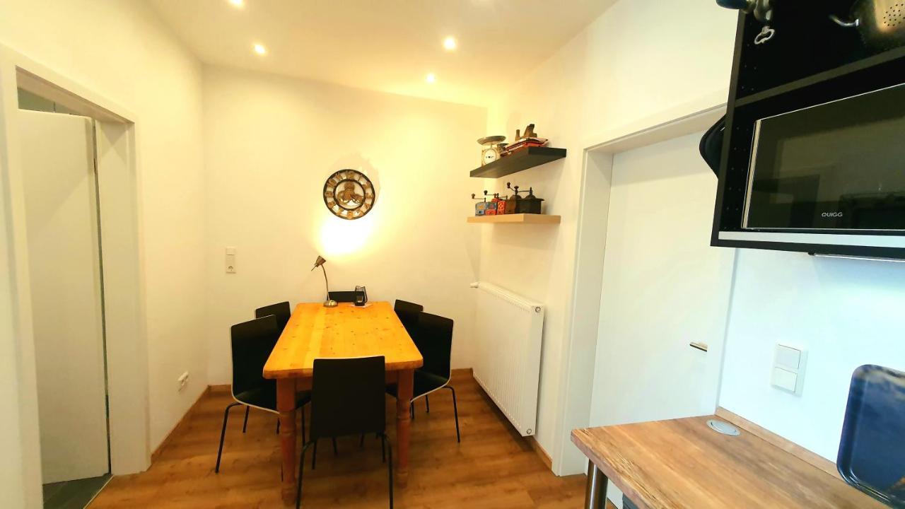 Frankes City Sleep Apartment, 6 Einzelbetten Фельберт Экстерьер фото