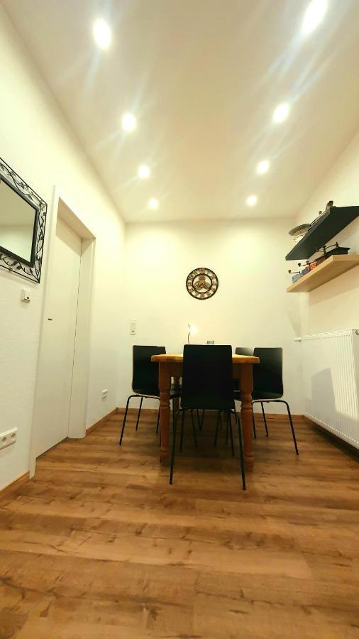 Frankes City Sleep Apartment, 6 Einzelbetten Фельберт Экстерьер фото